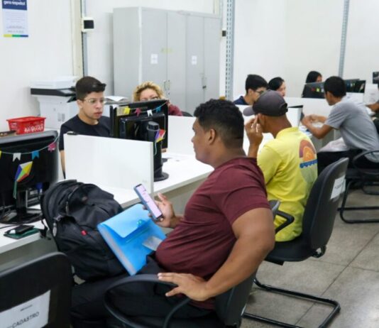 Sine Amazonas divulga 131 vagas de emprego para esta quarta-feira