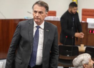 Justiça atesta que Bolsonaro vai terminar de cumprir pena em 2052