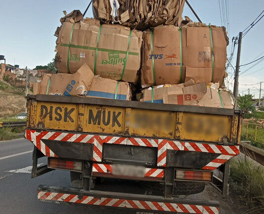 Detran-AM autua mais de 3.280 veículos na operação ‘Carga Pesada’ em 2025