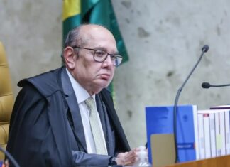 Ministro Gilmar Mendes nega pedido de prisão domiciliar a Jair Bolsonaro