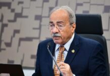 PGR pede arquivamento de inquérito de senador flagrado pela PF com dinheiro na cueca