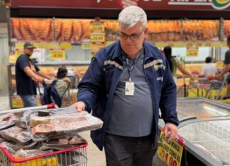 Fiscalização encontra mercadoria imprópria e podre no Hiper DB