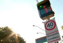Novos radares “corujinhas” do prefeito David Almeida começam a multar motoristas em fevereiro