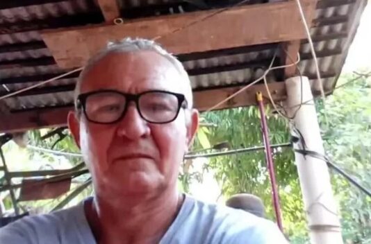 Homem é morto pelo filho ao defender nora de tentativa de feminicídio