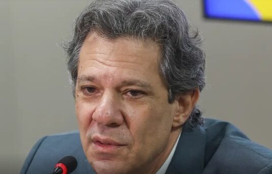 Haddad propõe que Banco Central fiscalize fundos de investimentos