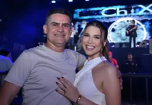 Gestão David Almeida mantém contratos de empresa envolvida em repasses à primeira-dama e valores superam R$ 226 milhões