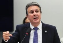 Camilo Santana confirma saída do Ministério da Educação