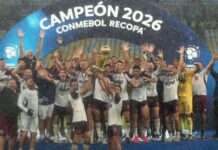 Flamengo sofre dois gols na prorrogação, perde para o Lanús e vê título escapar