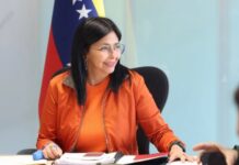 Delcy Rodríguez extingue programas criados por Nicolás Maduro e Hugo Chávez