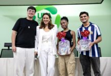 Acolhida a calouros marca início do ano letivo em escolas superiores da UEA