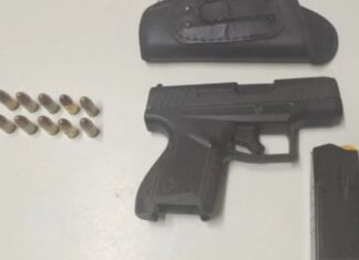 Polícia prende motorista com arma oculta em veículo na Rodovia Manoel Urbano