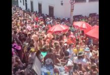 Bloco Bafo da Onça celebra 70 anos com desfile histórico em Santa Teresa