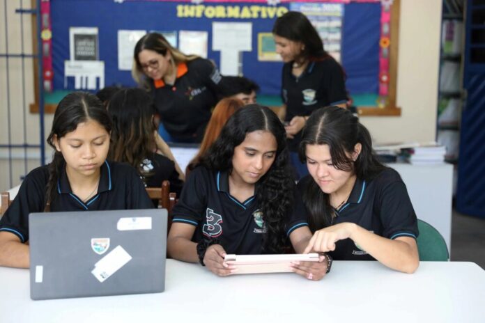 Estudantes da rede estadual do AM têm dois dias para solicitar isenção no PSC da Ufam