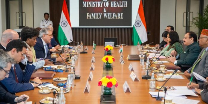 Brasil busca parceria com a Índia para produção de medicamentos e vacinas