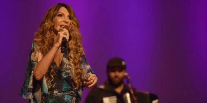 TV Brasil celebra 75 anos de Elba Ramalho com show acústico inédito