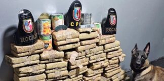 Base Arpão 2: PMAM apreende mais de 70 kg de drogas escondidas em tubos de PVC e latas