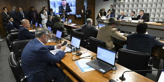 CPMI do INSS busca prorrogação de trabalhos por 60 dias e recorre ao STF