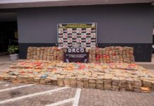 Polícia Militar do Amazonas apreende 2,7 toneladas de drogas e prende 11 pessoas, incluindo seis policiais