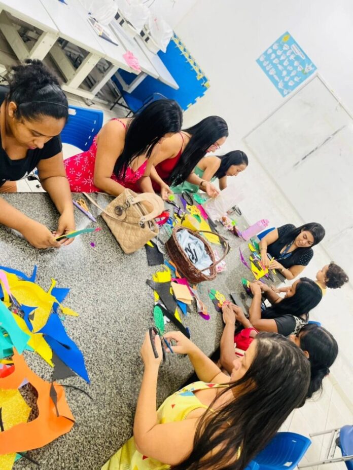 Centros de Convivência do Amazonas promovem programação especial para empoderamento feminino em março