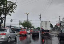 Temporal atinge Manaus e exige atenção redobrada de motoristas e moradores