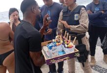 Vendedor é detido ao cobrar R$ 700 por açaí de turistas estrangeiros