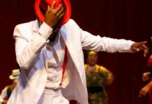 Grupo dos Dez celebra 15 anos com única apresentação de Madame Satã em Belo Horizonte