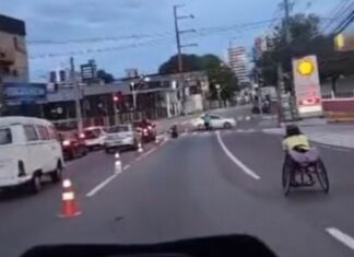Atleta cadeirante é atropelada por motorista bêbado durante corrida na zona Centro-Sul de Manaus