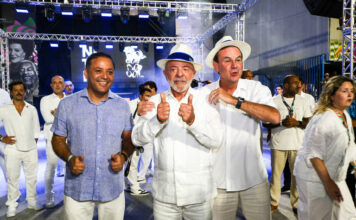 Servidores públicos viram alvo do TCU por atuação em desfile ligado a Lula