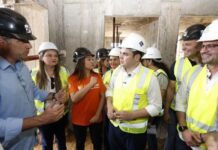Em vistoria de obras do Residencial Compensa, governador interino Roberto Cidade destaca continuidade dos projetos habitacionais no Amazonas