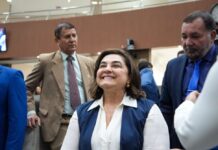 Professora Maria do Carmo visita Câmara Municipal e mostra união no projeto da direita para o Amazonas