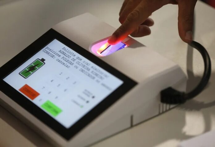 100514453-mariz-pa-brasilia-15-09-2022-tse-teste-de-integridade-das-urnas-eletronicas-simulacao-do