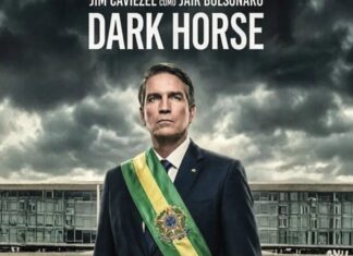 Senador Flávio Bolsonaro apresenta trailer de “Dark Horse”, produção sobre a carreira política de Jair Bolsonaro