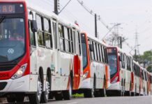 Suspensão de greve garante circulação de ônibus em Manaus nesta sexta-feira após acordo sindical