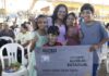 Na véspera do Dia das Mães, governador Roberto Cidade entrega 983 cartões do Auxílio Estadual para mulheres da capital