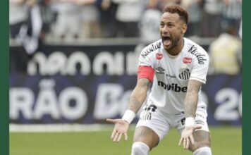 Na véspera da convocação à Copa, arbitragem erra e Neymar é substituído por engano