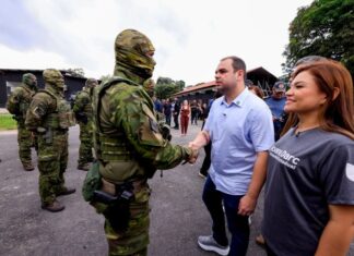 Governador Roberto Cidade inaugura tanque tático da COE e assina criação do Bope no Amazonas