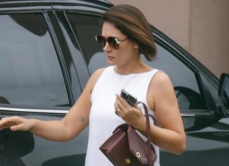 ‘Tem que perguntar para o Flávio’, diz Michelle sobre crise com áudios de senador a Vorcaro