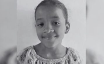 Criança de 11 anos morre após ser jogada em piscina mesmo dizendo que tinha medo de água