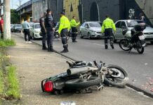 Colisão entre moto e carreta na avenida Rodrigo Otávio resulta na morte de motociclista