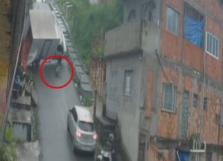 Passageiro pula de caminhão em movimento e evita tragédia por pouco
