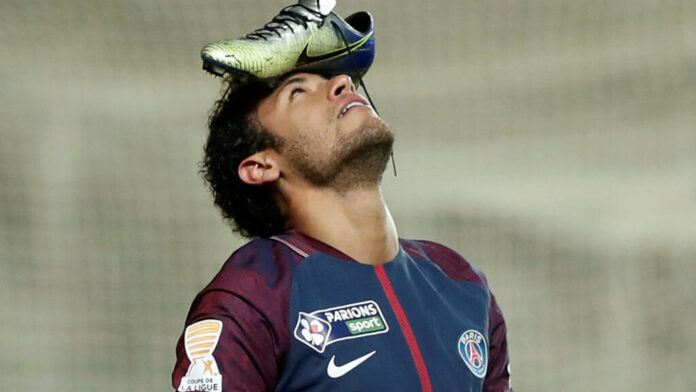 Coupe de la Ligue Quarter Final - Amiens SC vs Paris St Germain