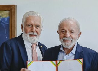 Relatório da PF cita Wagner como elo entre banqueiro do Banco Master e o governo Lula