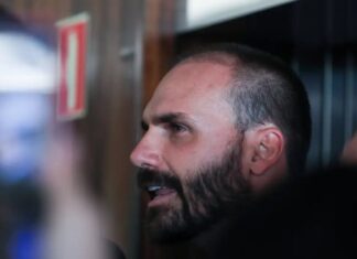 Eduardo Bolsonaro é condenado pelo STF após atuação nos EUA contra autoridades brasileiras