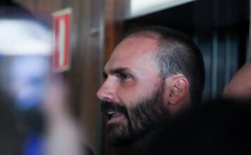 Eduardo Bolsonaro é condenado pelo STF após atuação nos EUA contra autoridades brasileiras