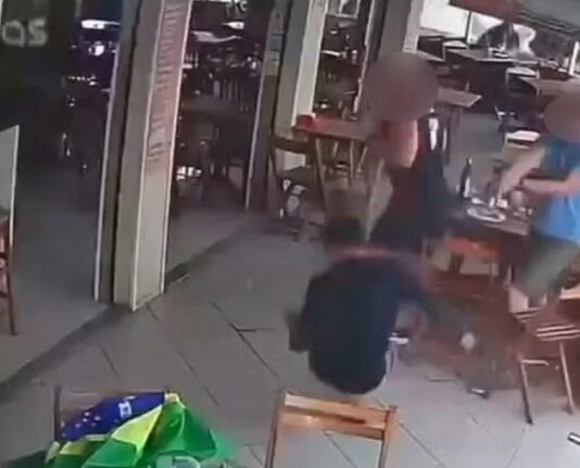 Criminoso anuncia assalto contra policiais civis e é baleado durante reação