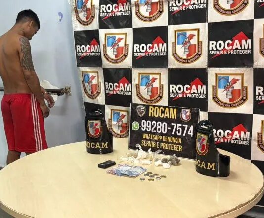 Rocam prende suspeito de tráfico com porções de entorpecentes no bairro Educandos