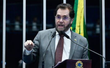Com R$ 1,06 bilhão em emendas, Plínio deixou a Zona Franca fora do orçamento