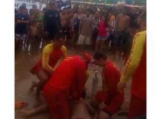 Homem morre após se afogar na Praia da Ponta Negra, em Manaus