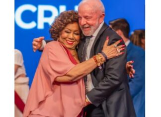 “Eu gosto do meu presidente”, diz Alcione sobre Lula sem se importar com cancelamento