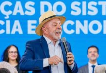 Lula reage à missão dos EUA e diz que quem tentar interferir nas eleições brasileiras vai apanhar muito